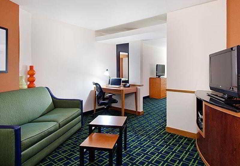 Fairfield Inn & Suites Лейк Сити Екстериор снимка