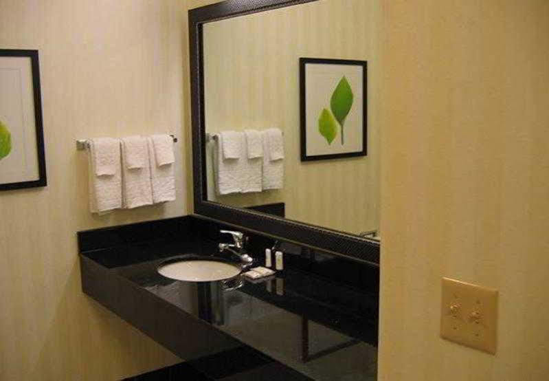Fairfield Inn & Suites Лейк Сити Екстериор снимка