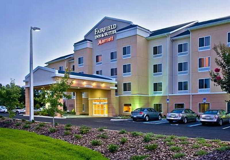 Fairfield Inn & Suites Лейк Сити Екстериор снимка